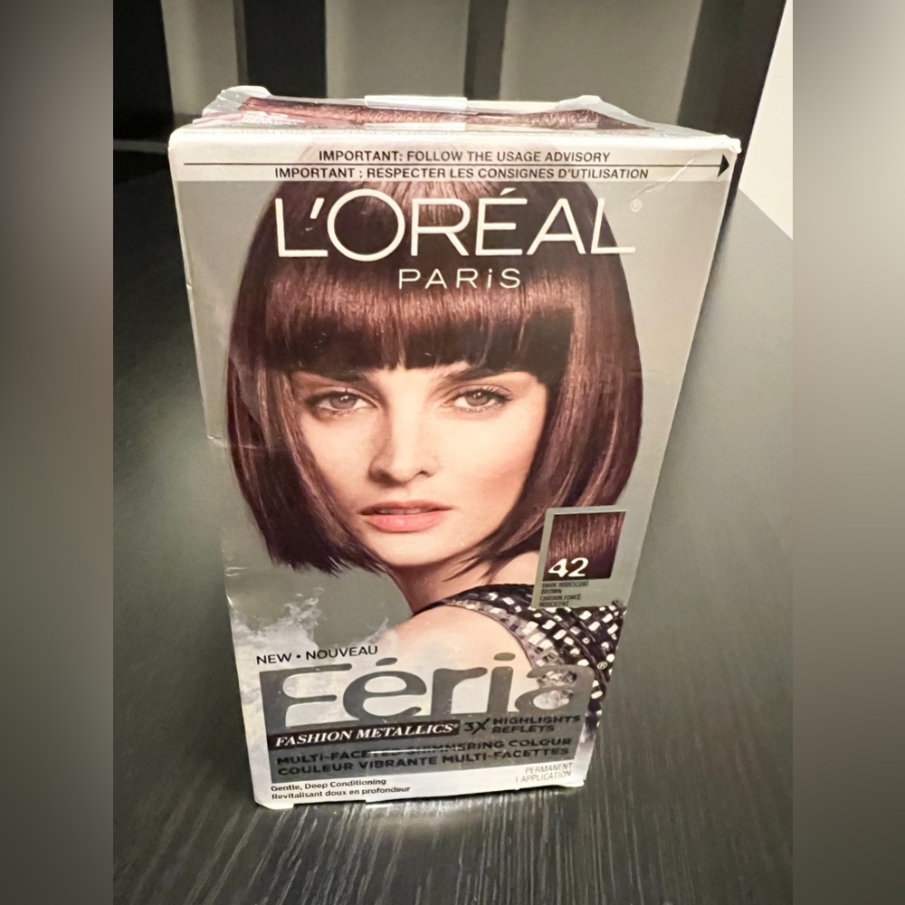 【NWT】Two Boxes of L’Oréal Hair Color